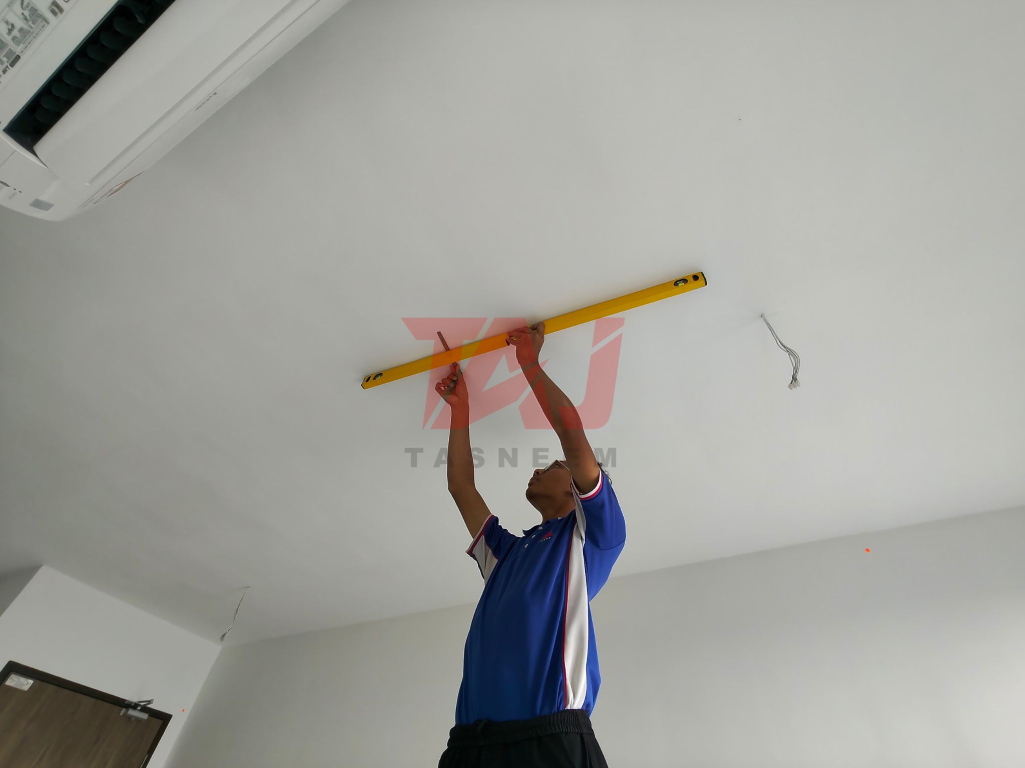 Ceiling & Soffit defect